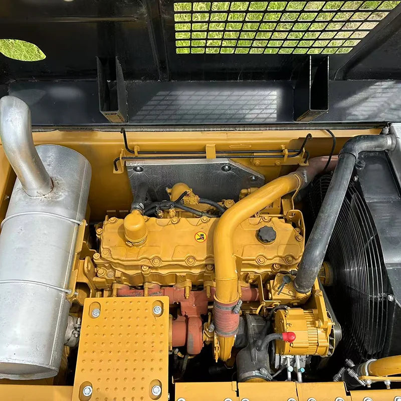 Caterpillar 329D detail 2