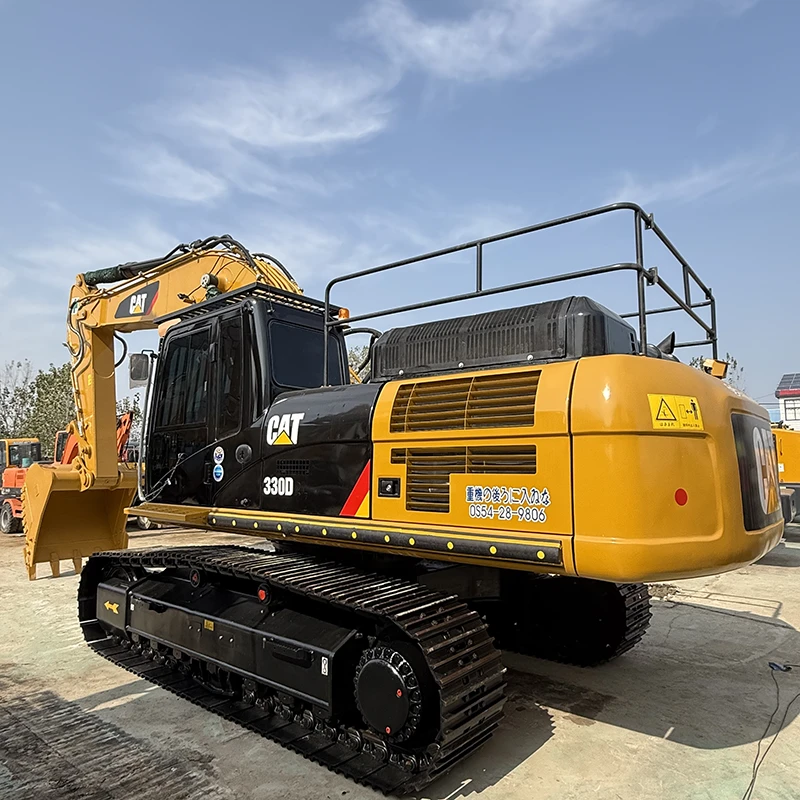Caterpillar 330D detail 1