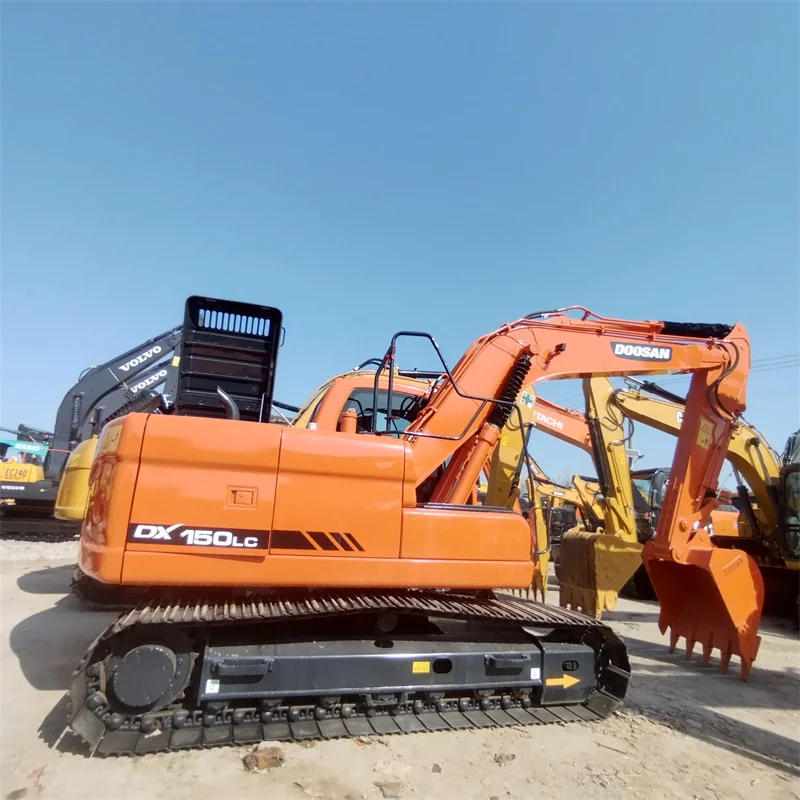 Doosan DX150LC detail 1