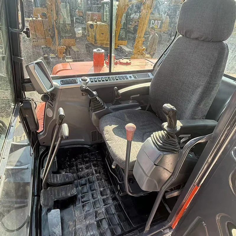 Doosan DX60-9C detail 1
