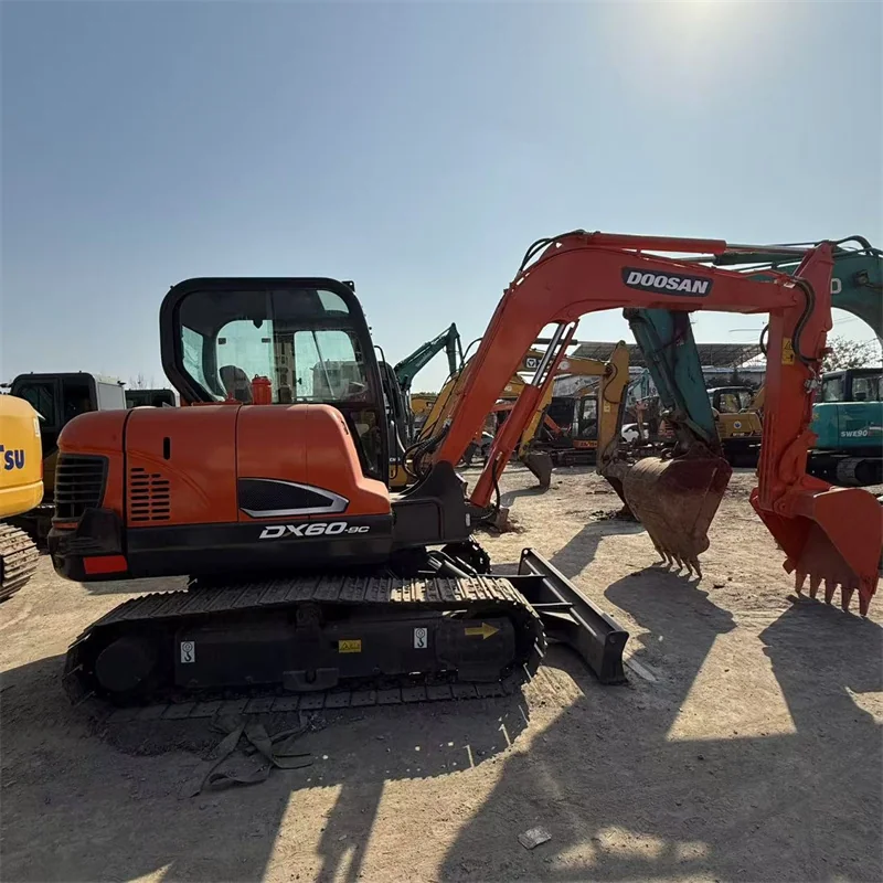 Doosan DX60-9C detail 2