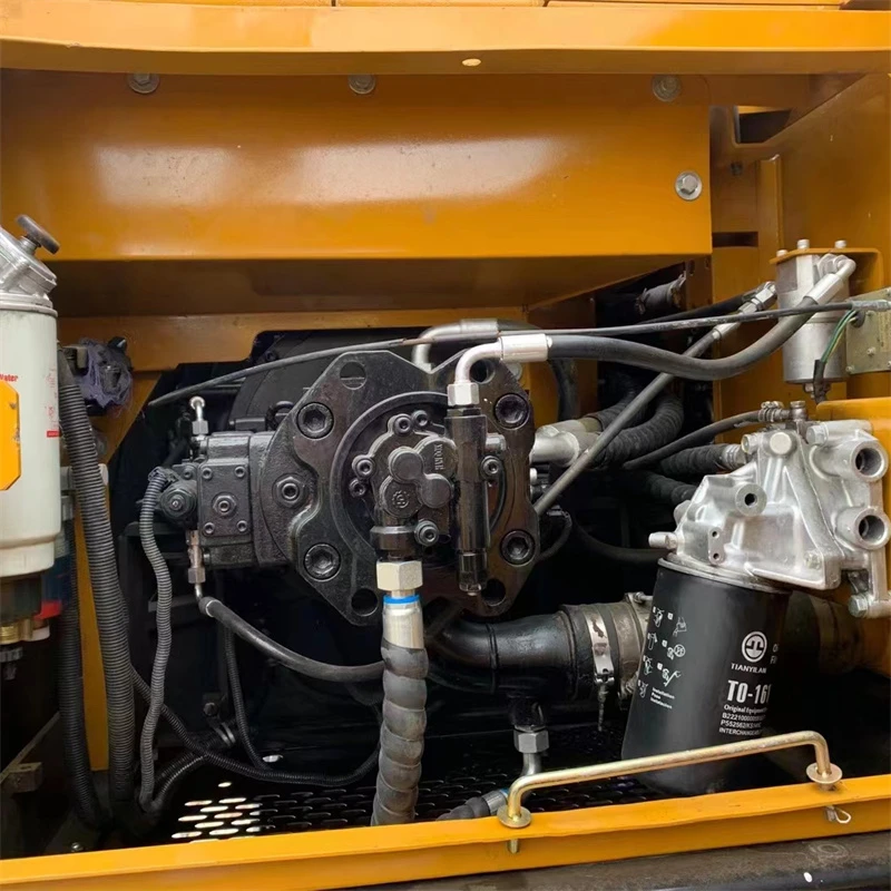Sany 215C Pro detail 1