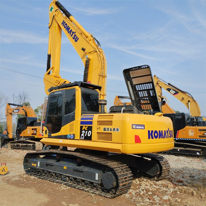 Komatsu PC210
