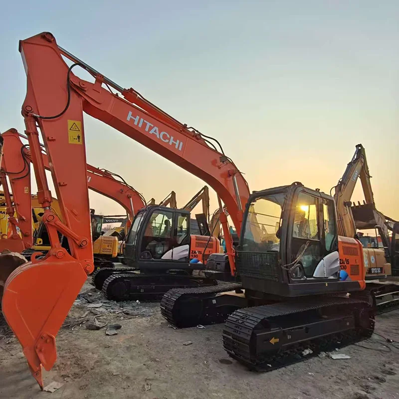 Hitachi ZX130 detail 2